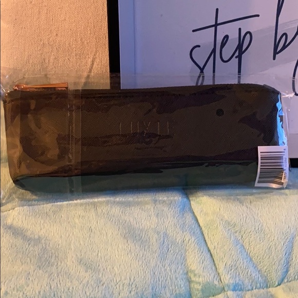 Luxie Wonderlust 5 piece EyeShadow Brush Set - Picture 6 of 7